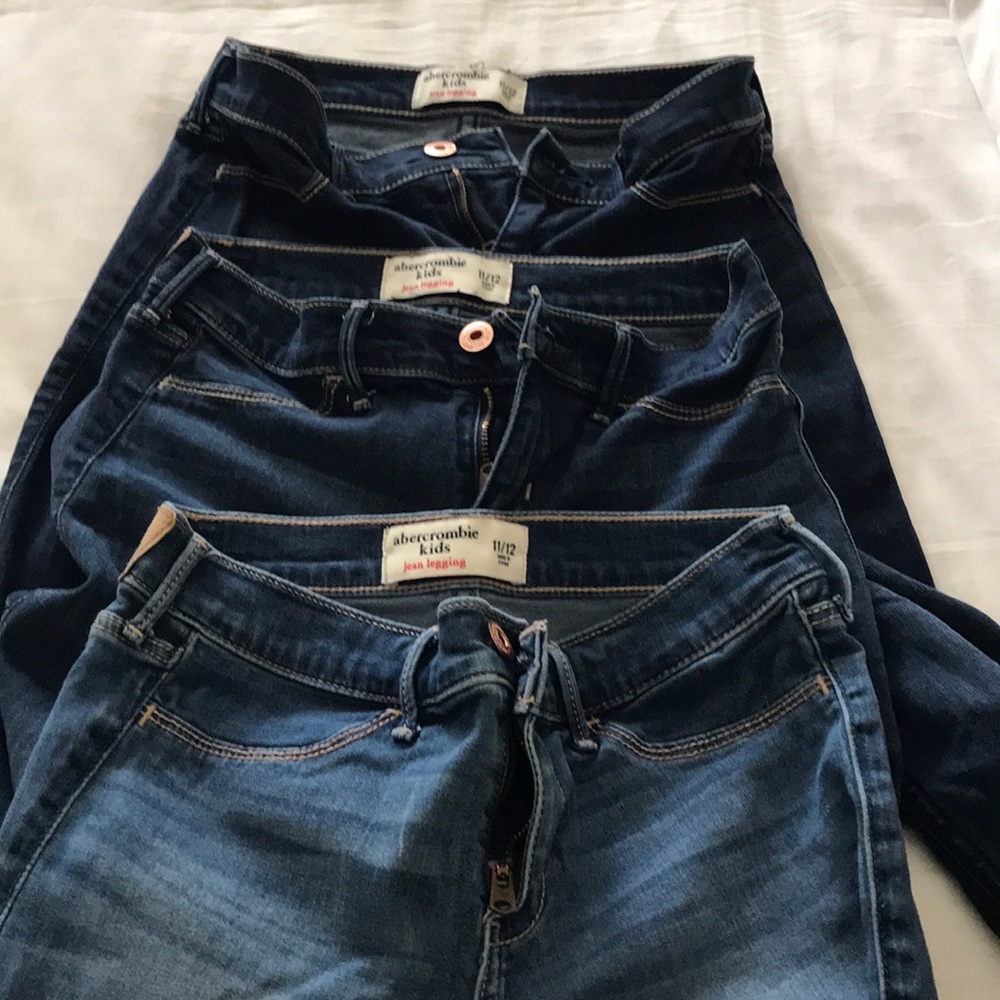 Jeans - Picture 4 of 4